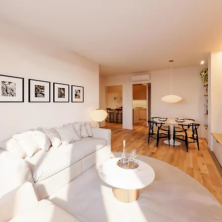 Cornut 5a Apartment Cannes